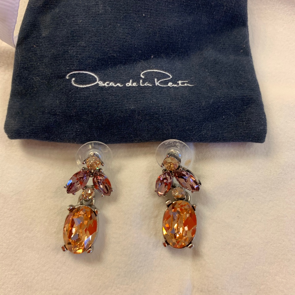 Oscar De La Renta Earrings 200$